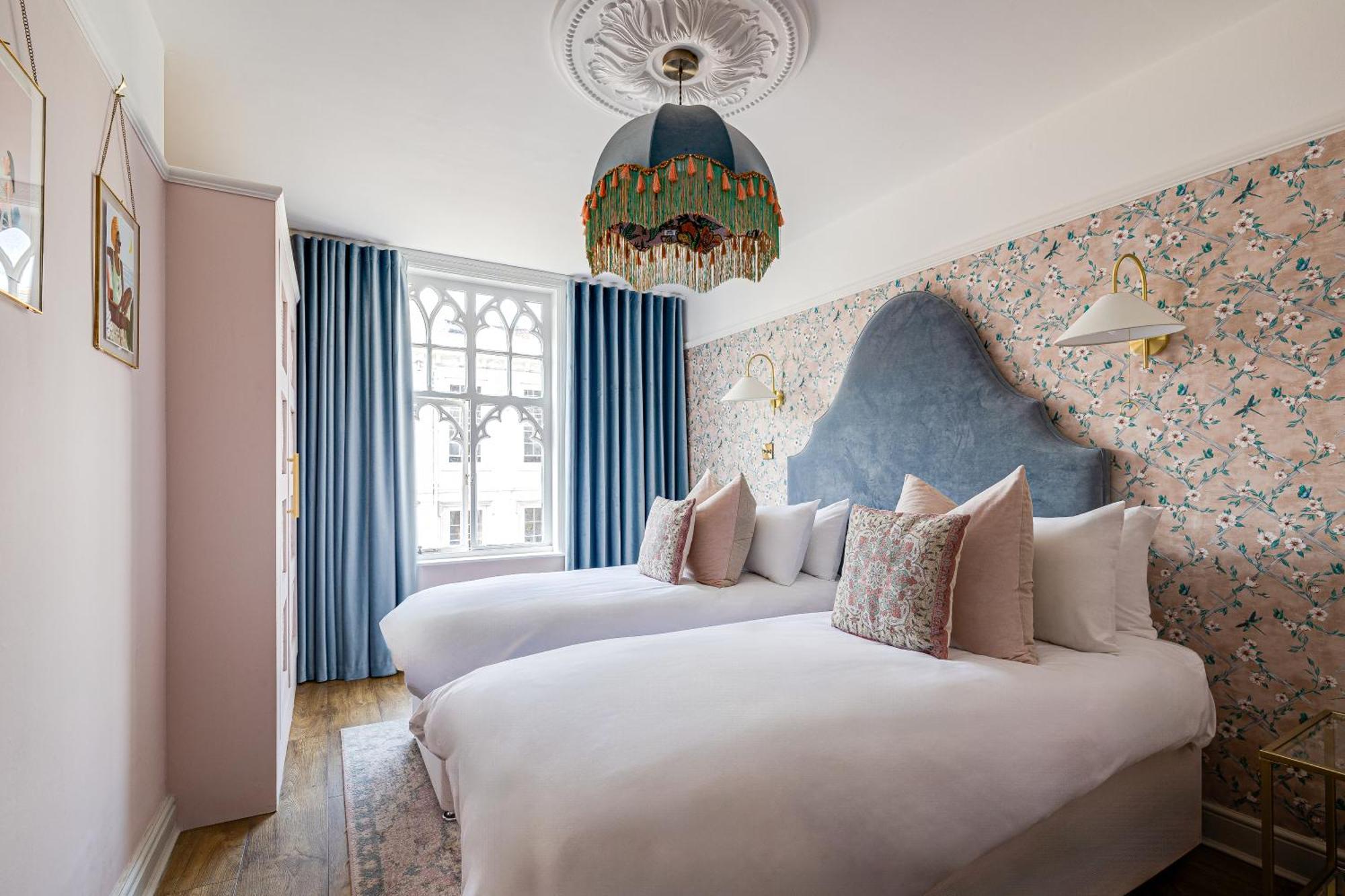 Insta-Worthy Loft On Historic Chester Rows, Sleeps 4 & Free Parking ภายนอก รูปภาพ