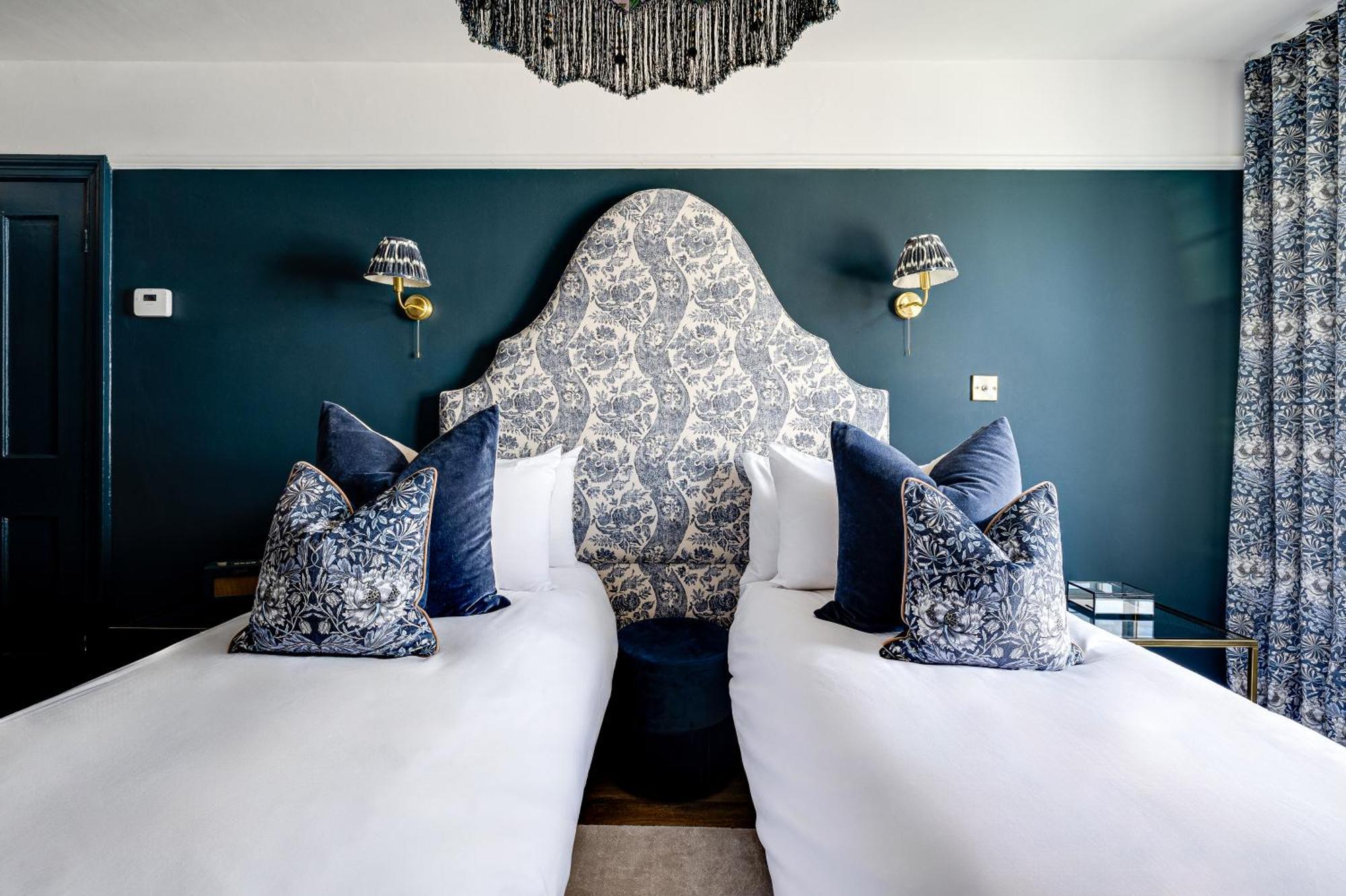 Insta-Worthy Loft On Historic Chester Rows, Sleeps 4 & Free Parking ภายนอก รูปภาพ