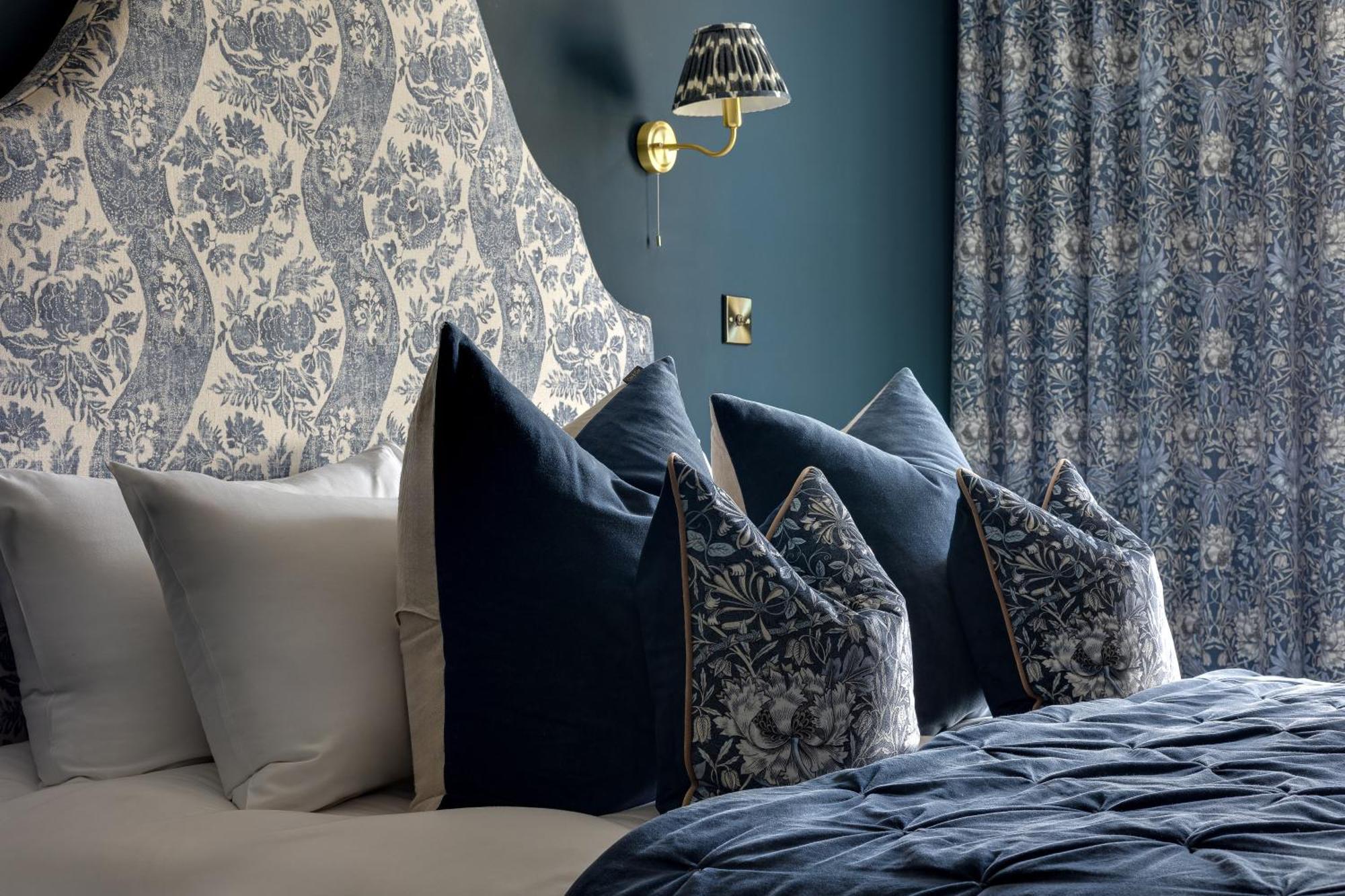 Insta-Worthy Loft On Historic Chester Rows, Sleeps 4 & Free Parking ภายนอก รูปภาพ